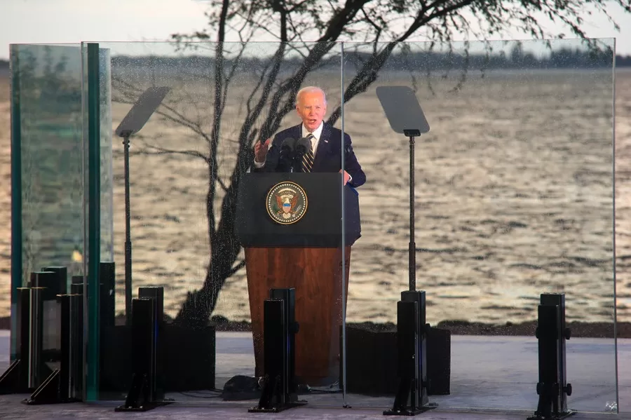 Biden anuncia ayuda humanitaria para África