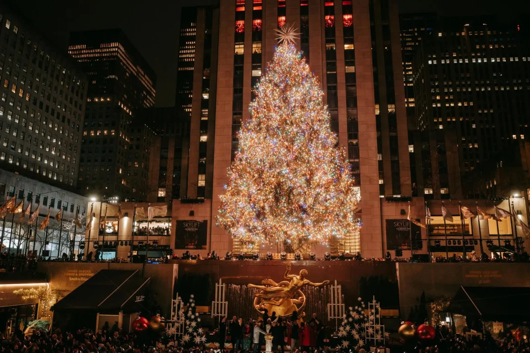 El Rockefeller Center se ilumina al ritmo de Thalía