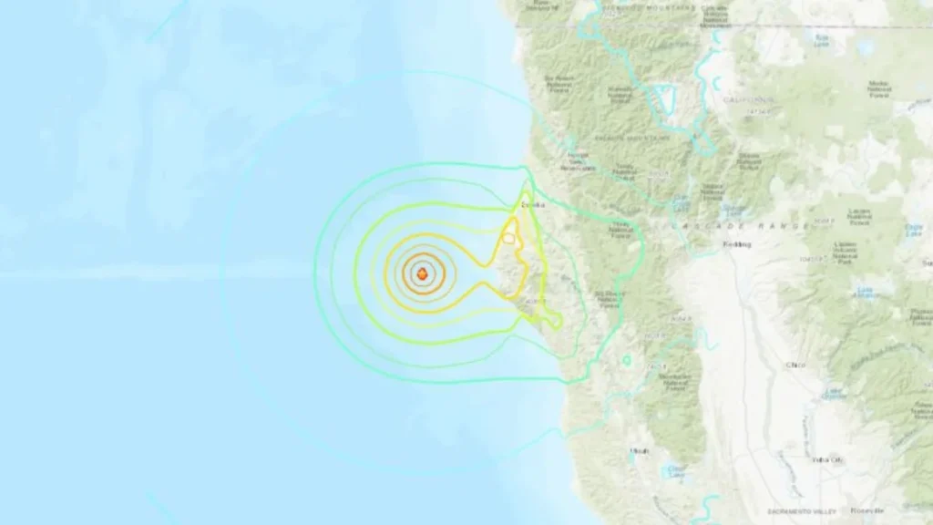 Un sismo ocurrió a unos 64 kilómetros de la costa de Petrolia, California, este jueves por la mañana, de acuerdo con el Servicio Geológico de EE.UU. USGS